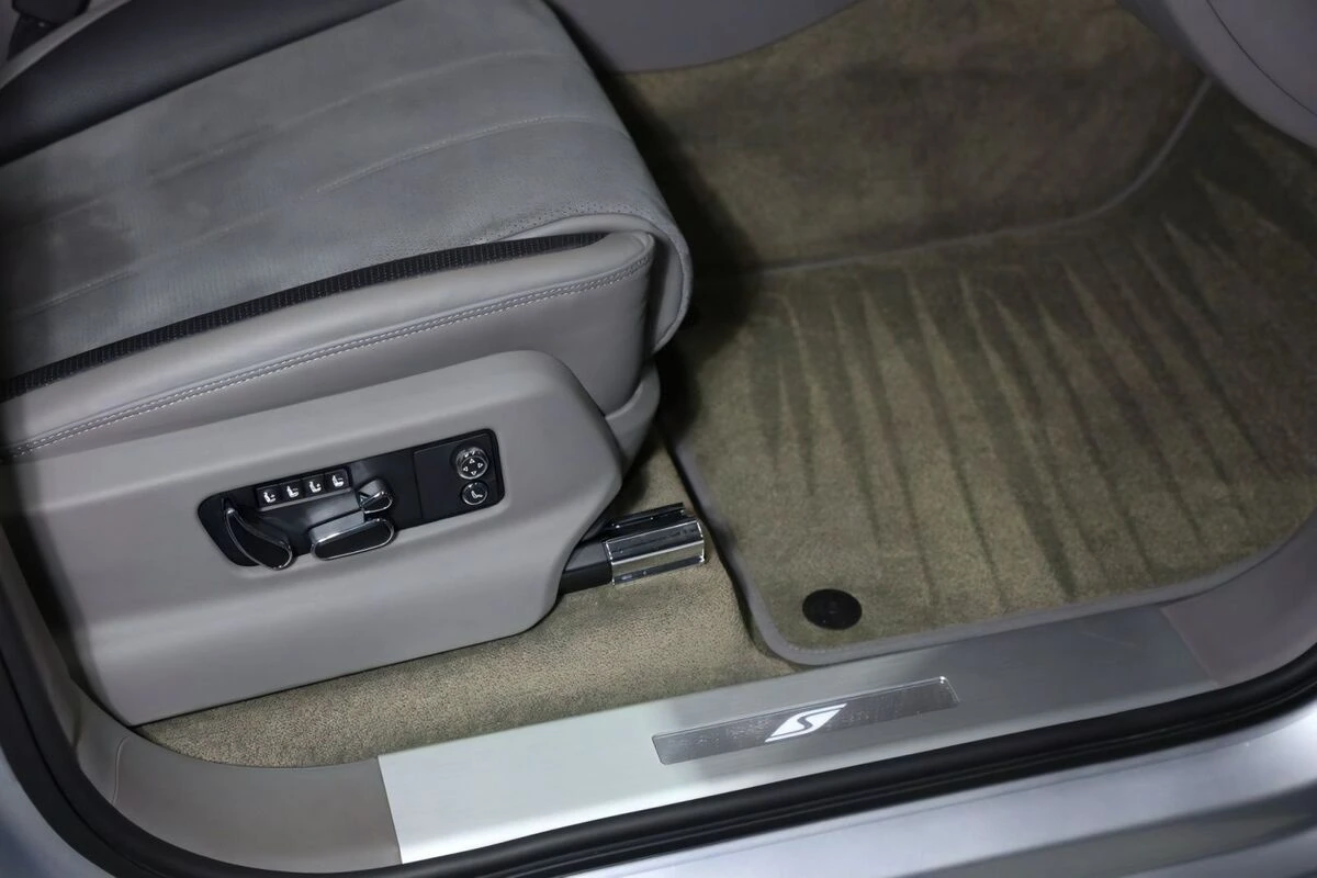 2022 Bentley Bentayga S - Photo 37