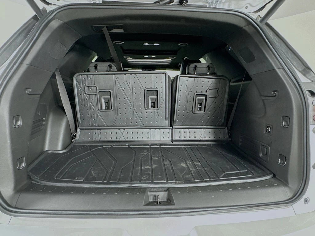 2023 Chevrolet Traverse High Country - Photo 33