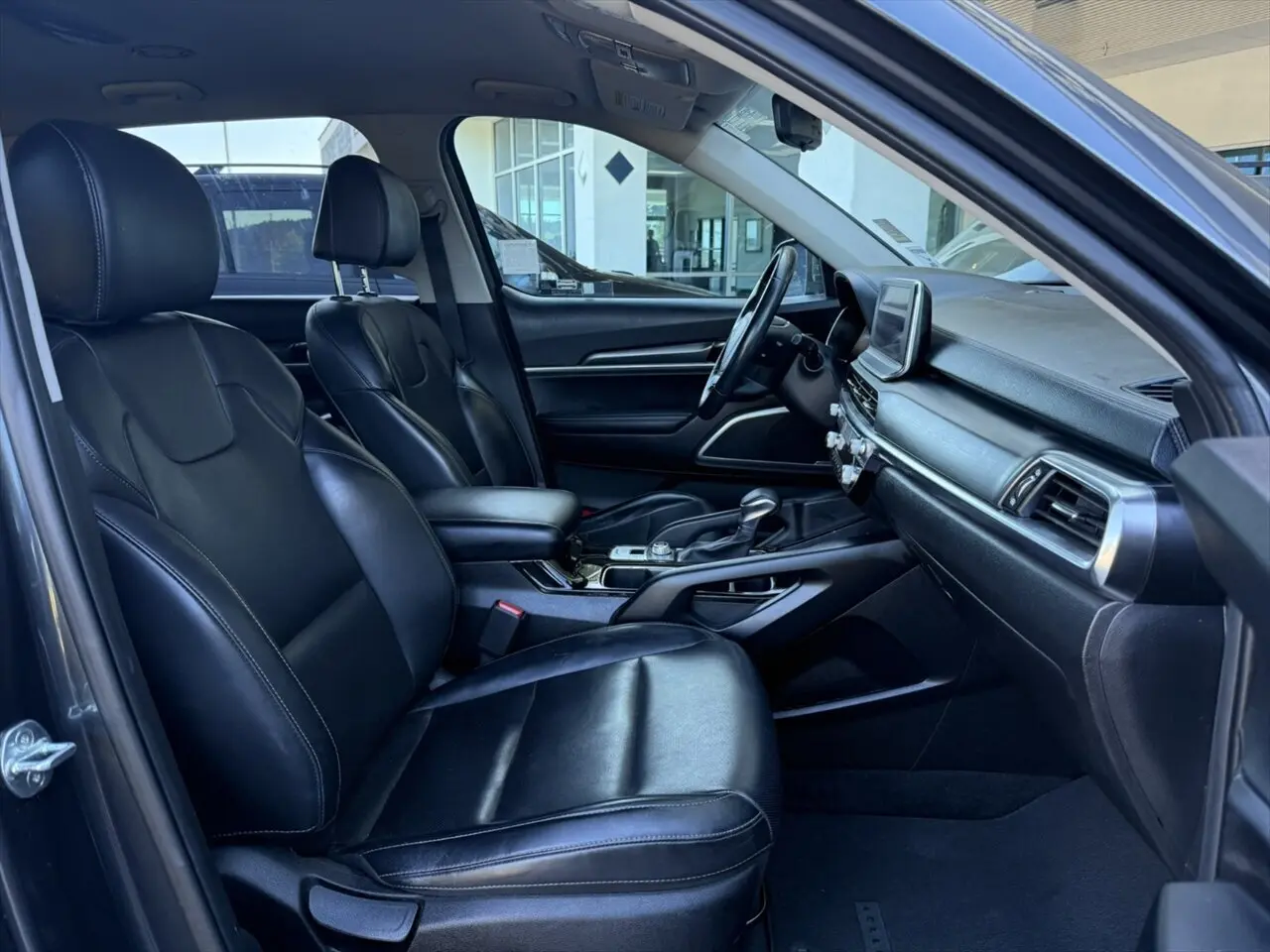 2022 Kia Telluride LX photo 19