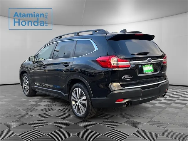 2019 Subaru Ascent Premium photo 3