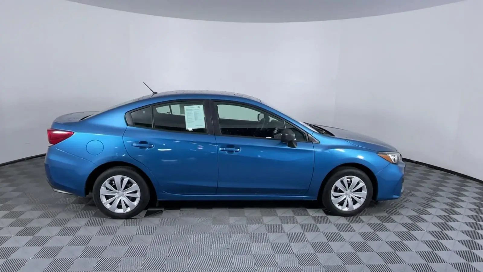 2018 Subaru Impreza 2.0i photo 8