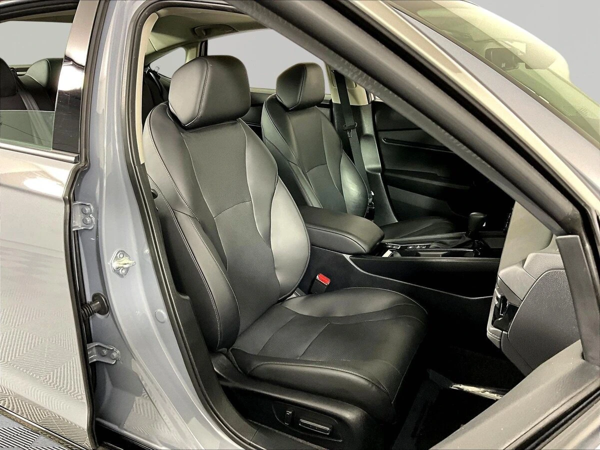 2024 Honda Accord Hybrid EX-L - Photo 29