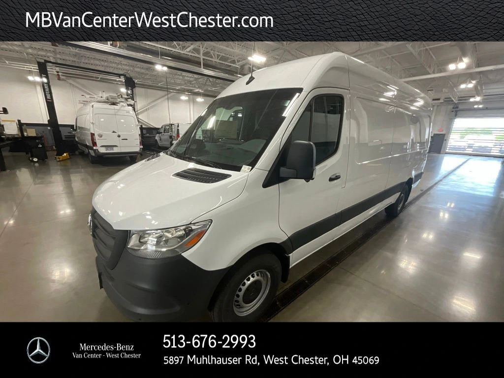 2026 Mercedes-Benz Sprinter 2500 170 WB High Roof's photo