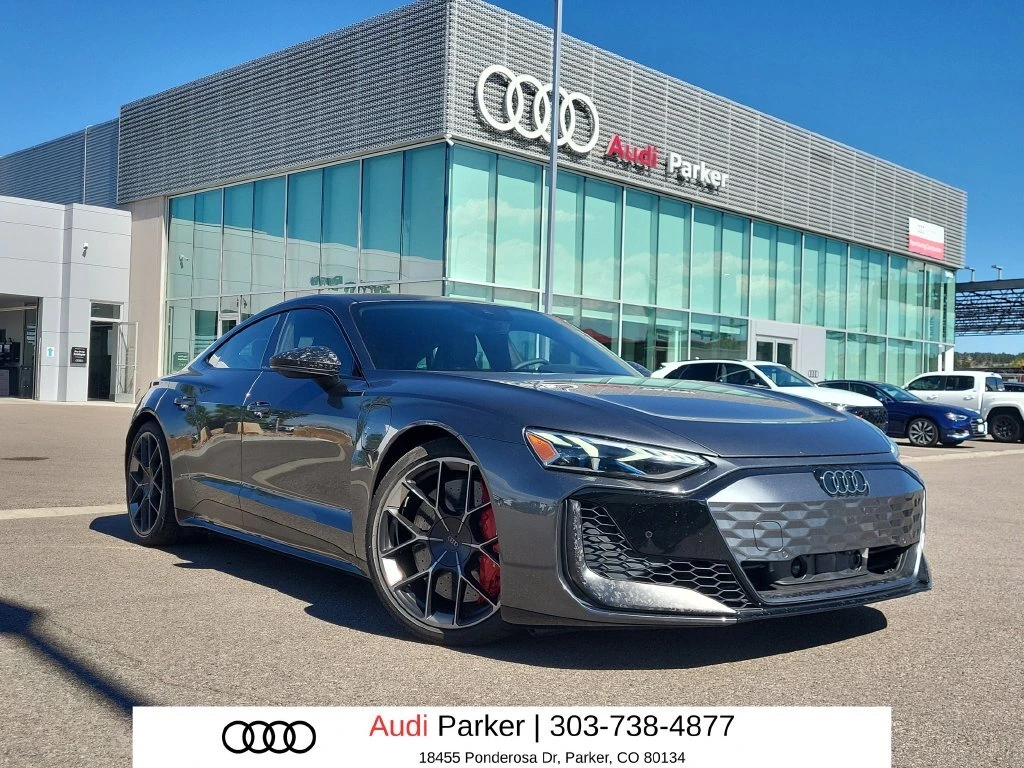 2026 Audi RS e-tron GT Performance