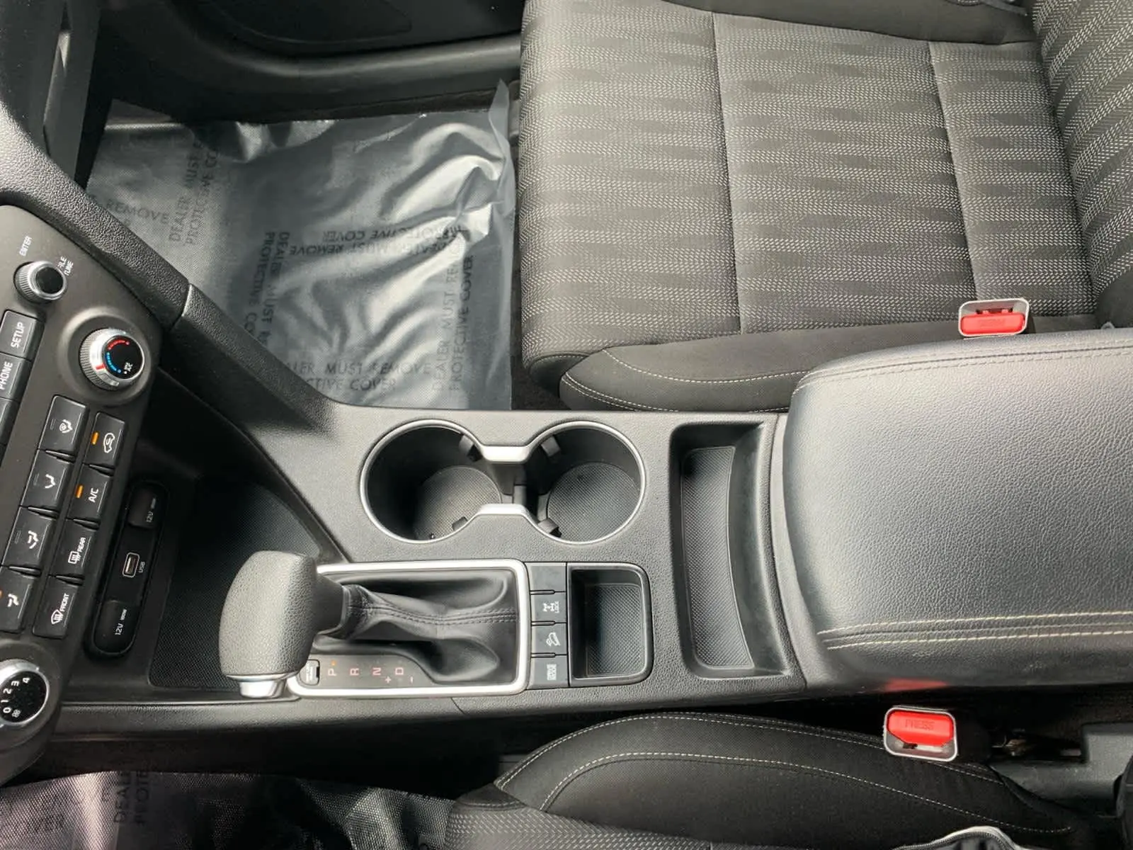 2020 Kia Sportage LX photo 24