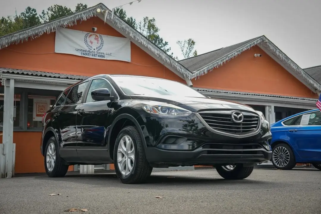 2013 Mazda CX-9 Sport photo 2