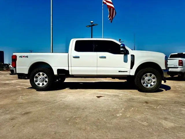 2023 Ford F-250 photo 4