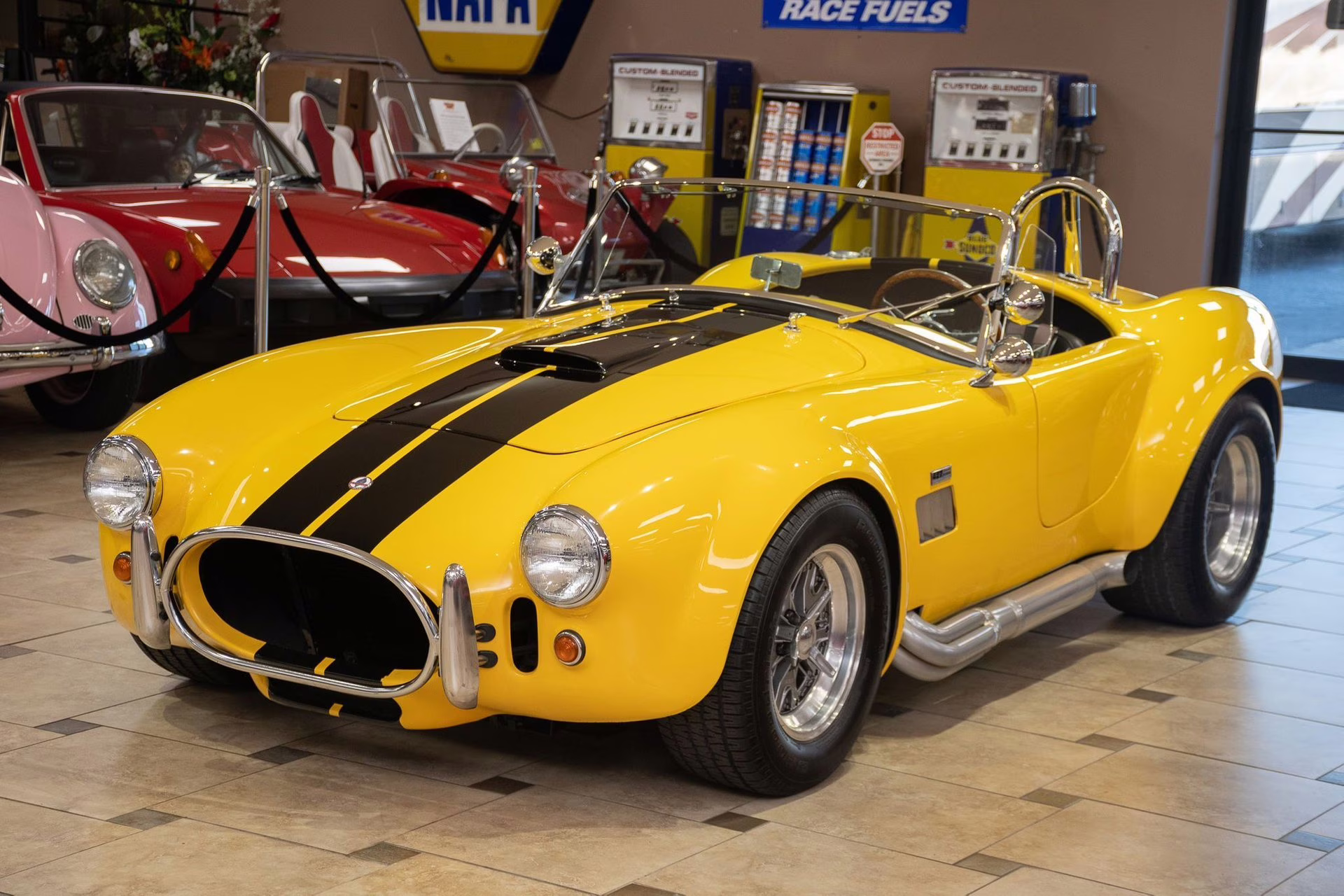 Classic Shelby Cobras Worldwide Shipping
