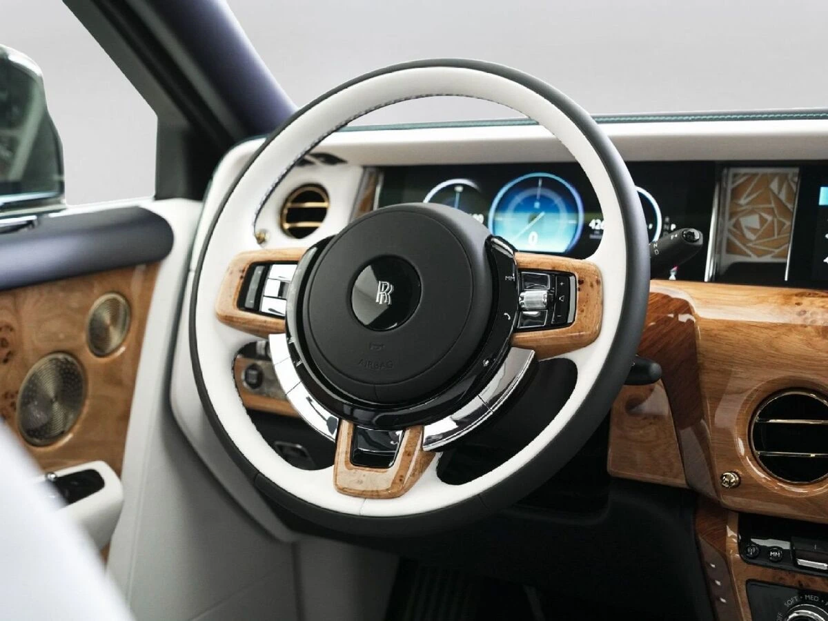 2026 Rolls-Royce Phantom Base - Photo 25