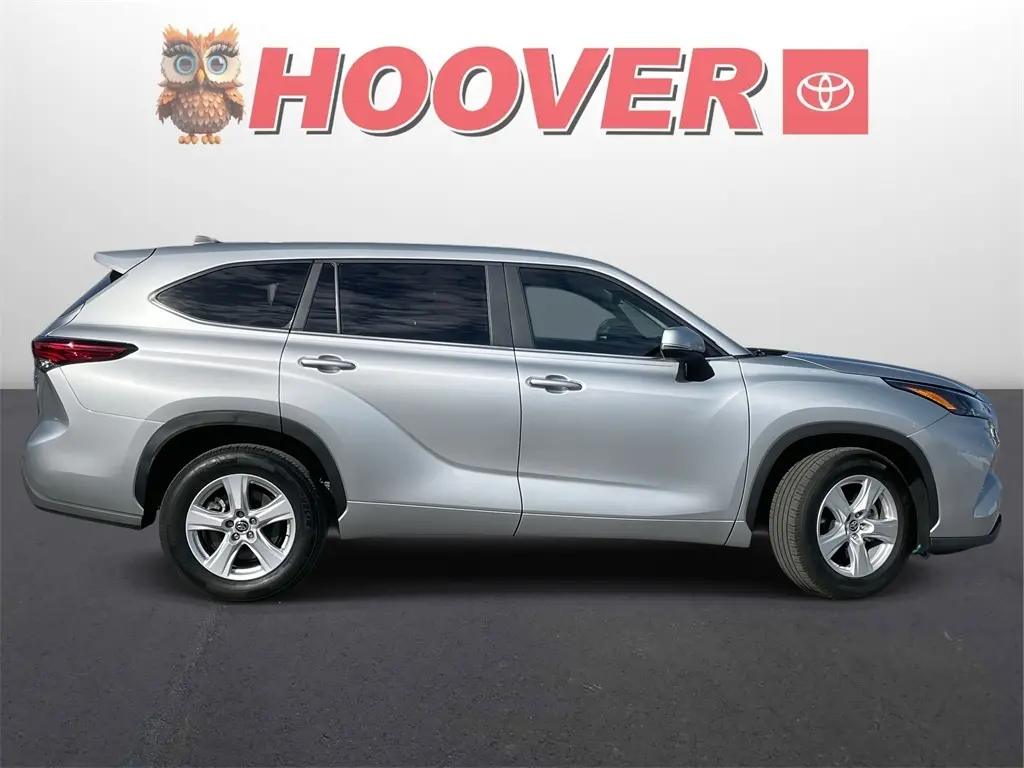 Used 2023 Toyota Highlander L with VIN 5TDKDRAH1PS509169 for sale in Madisonville, KY