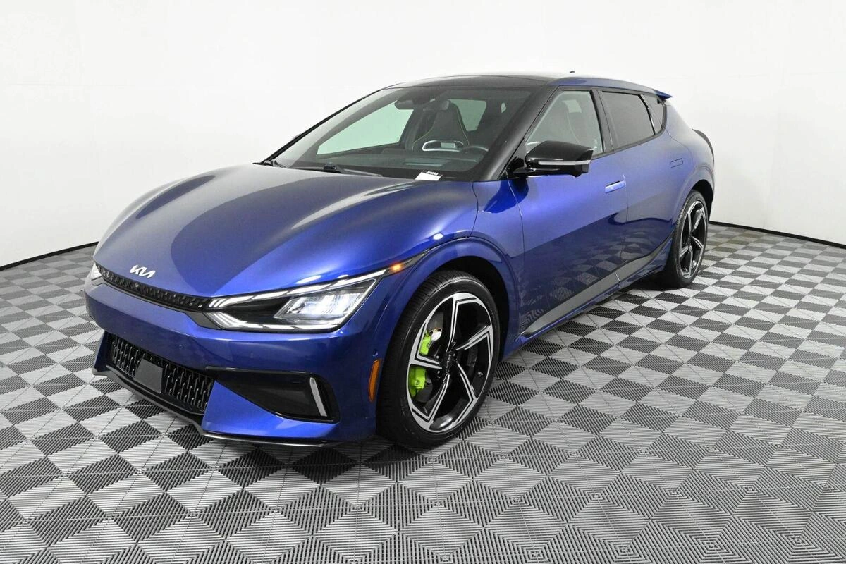 Used 2023 Kia EV6 GT with VIN KNDC5DLEXP5139109 for sale in Kennesaw, GA
