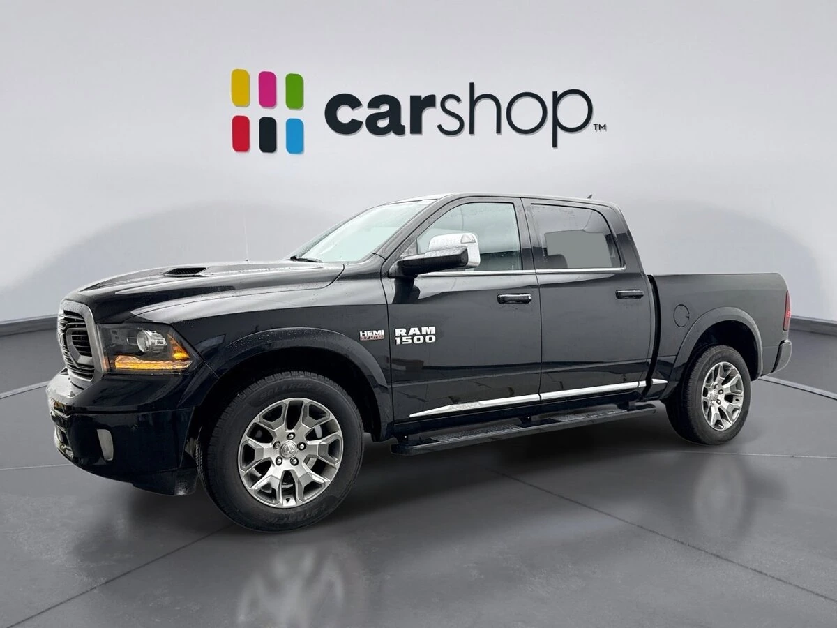 2018 RAM 1500 Laramie Limited 4x4 Crew Cab 5'7's photo
