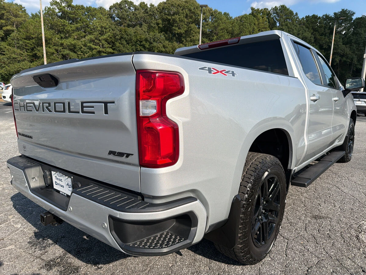 2022 Chevrolet Silverado 1500 Limited RST - Photo 8