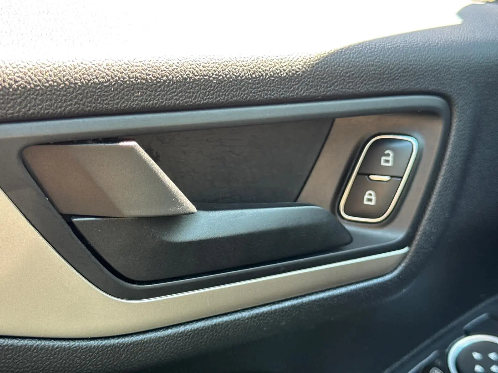2022 Ford Escape SE photo 23