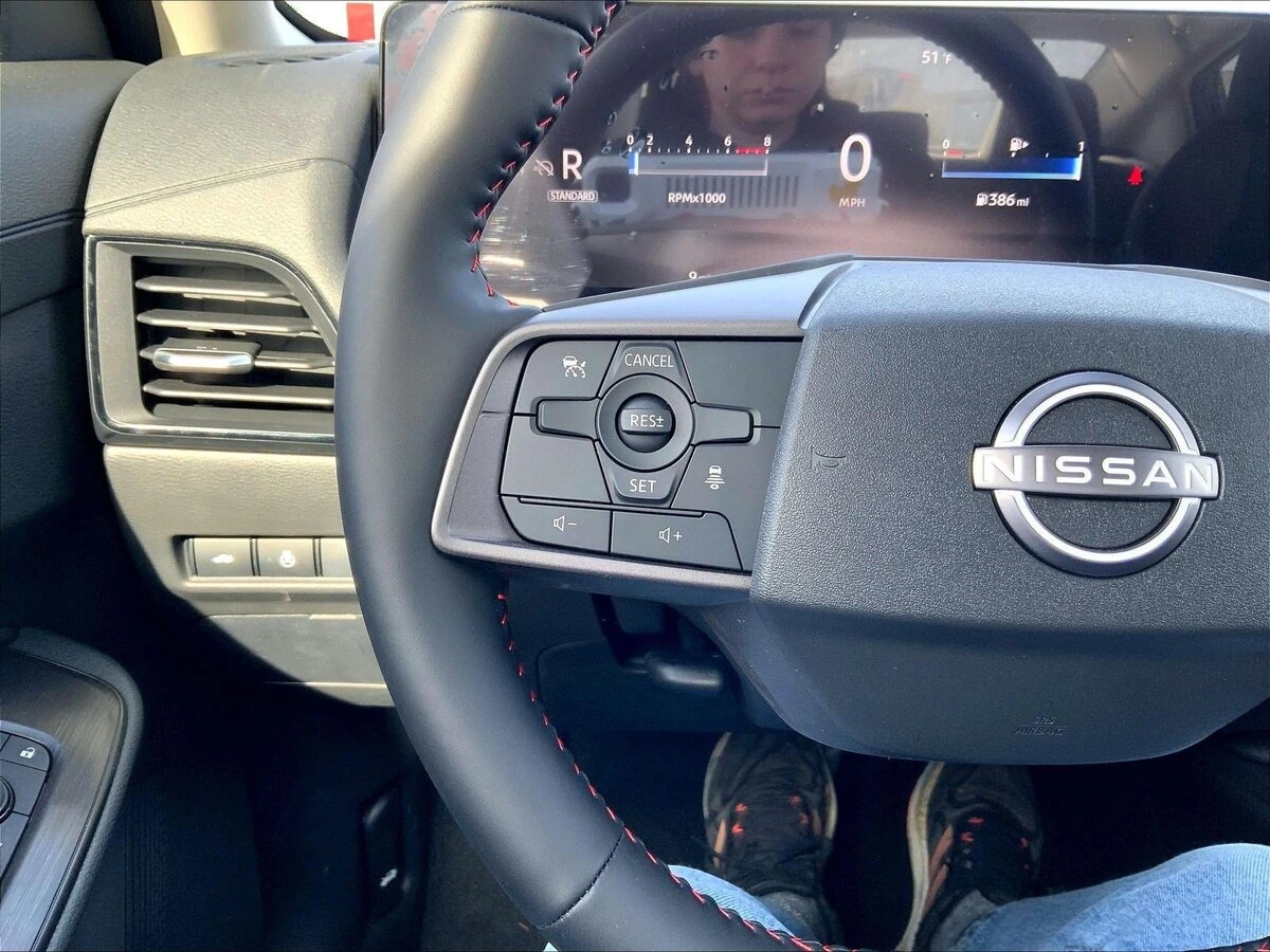 2026 Nissan Sentra SR - Photo 22