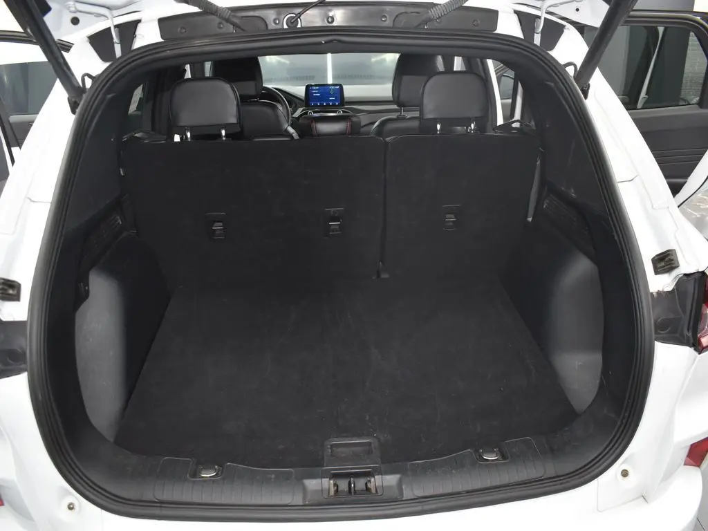 2023 Ford Escape ST-Line photo 26