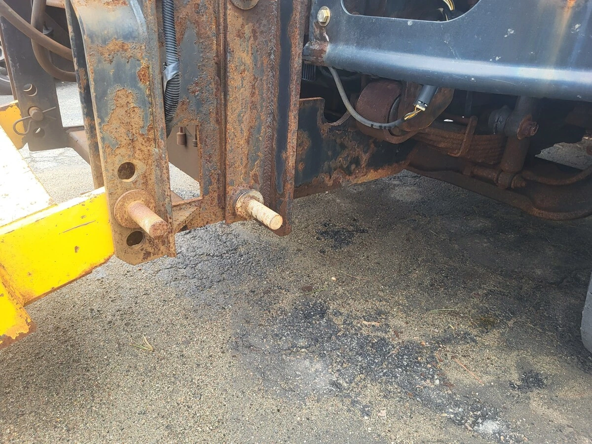 2005 International - image 30