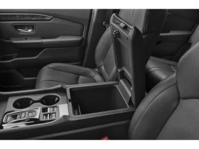 2025 Honda Pilot Black Edition photo 14