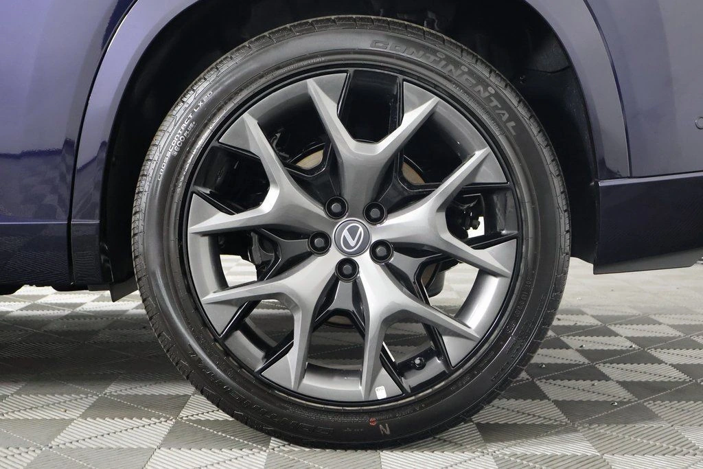 2026 Lexus TX 500h F-Sport Premium - Photo 11