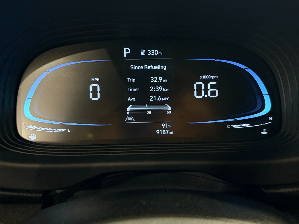 2025 Hyundai Venue SEL - Photo 17