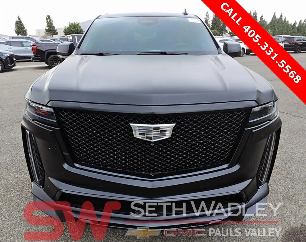 2023 Cadillac Escalade V-Series photo 2