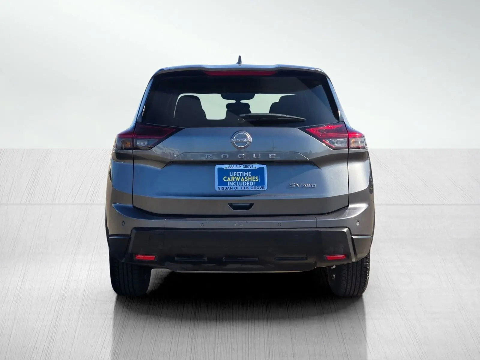 2024 Nissan Rogue SV photo 5