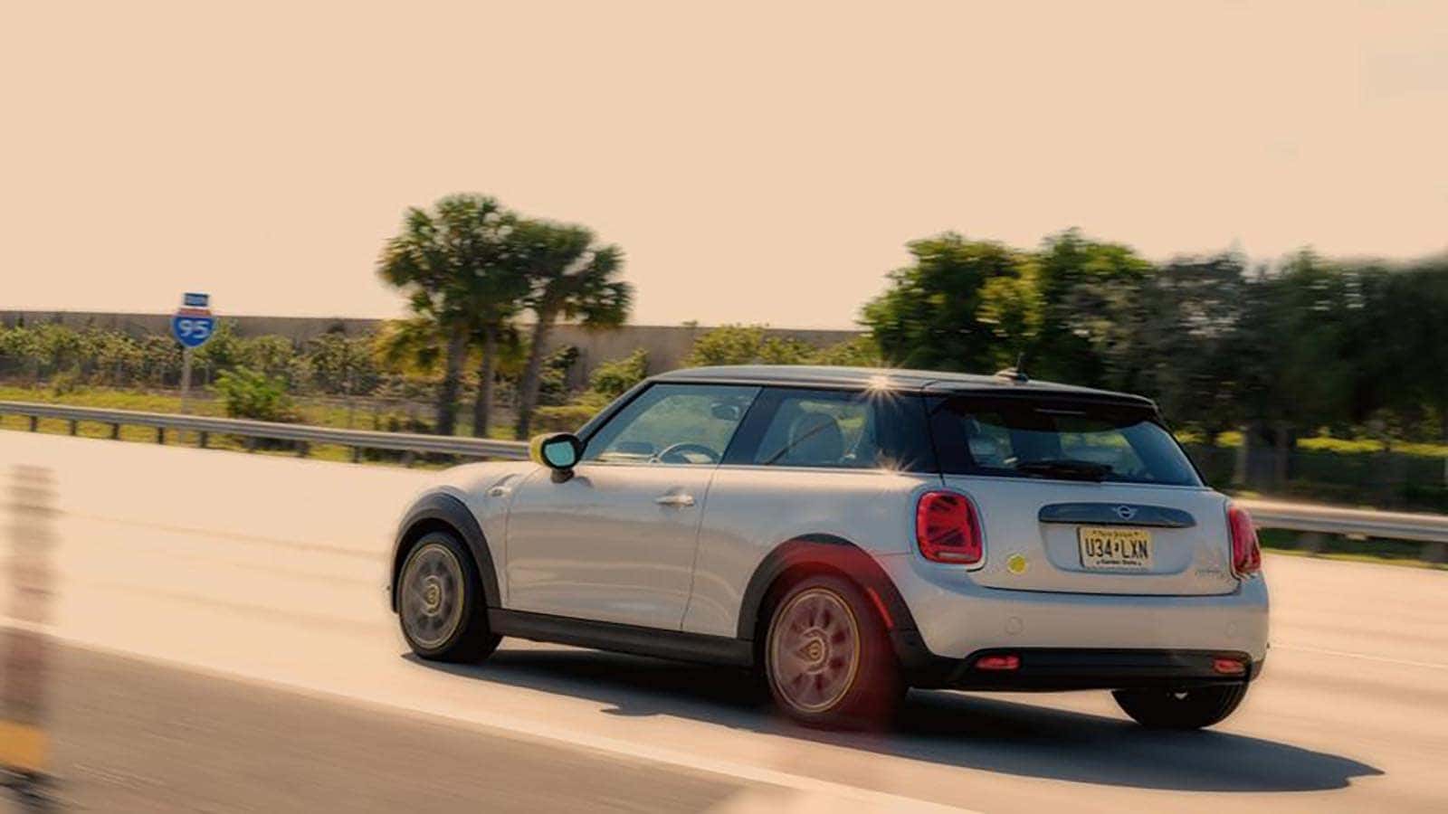 Mini Cooper SE Luxury Electric Vehicle