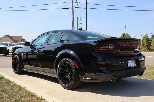 2023 Dodge Charger R/T Scat Pack Widebody photo 31