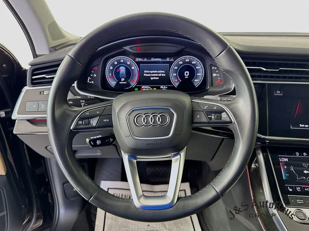 2022 Audi Q7 55 Premium Plus photo 11