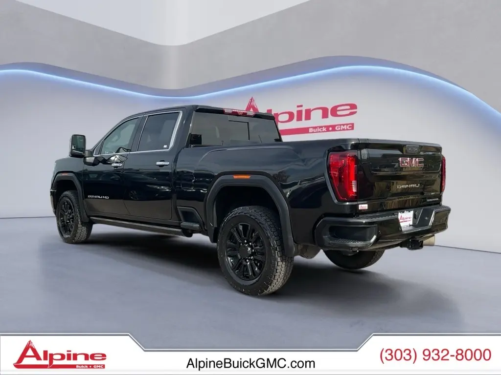2022 Gmc Sierra 2500 HD Denali photo 3