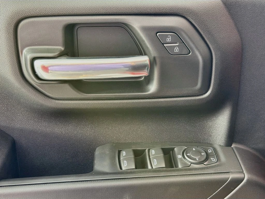 2026 Chevrolet Silverado 1500 Custom - Photo 17