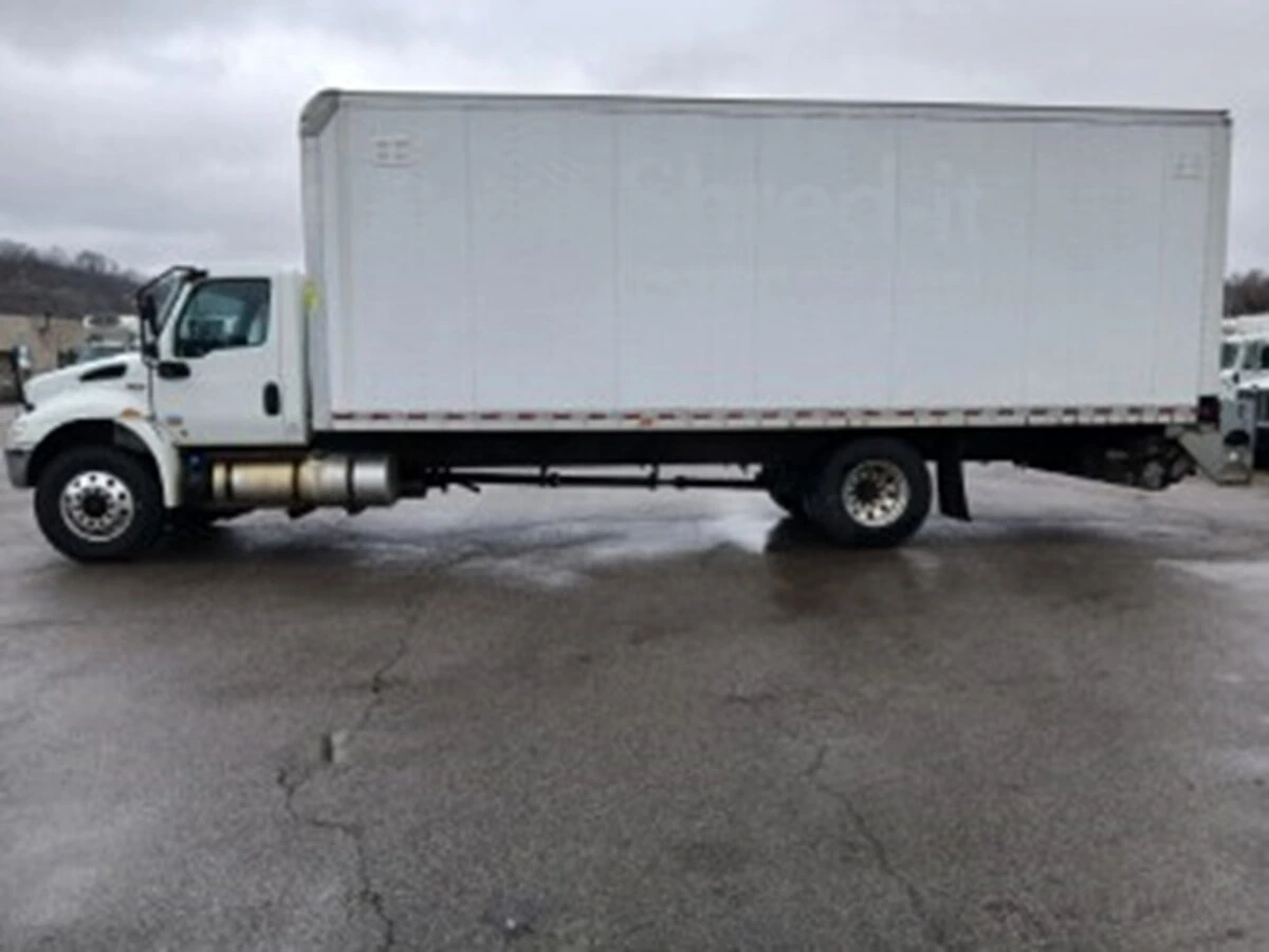 2019 International MV - image 2