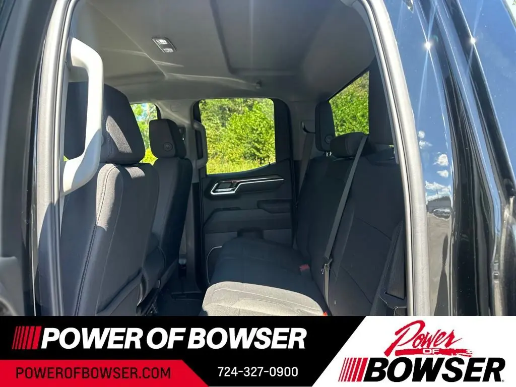 2026 Chevrolet Silverado 1500 LT photo 4