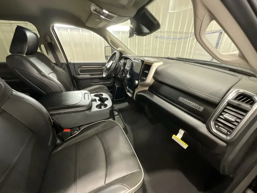2024 Ram 2500 Laramie photo 11