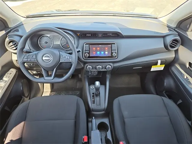 2025 Nissan Kicks Play S photo 28