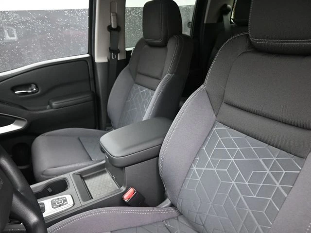 2026 Nissan Frontier SV - Photo 33