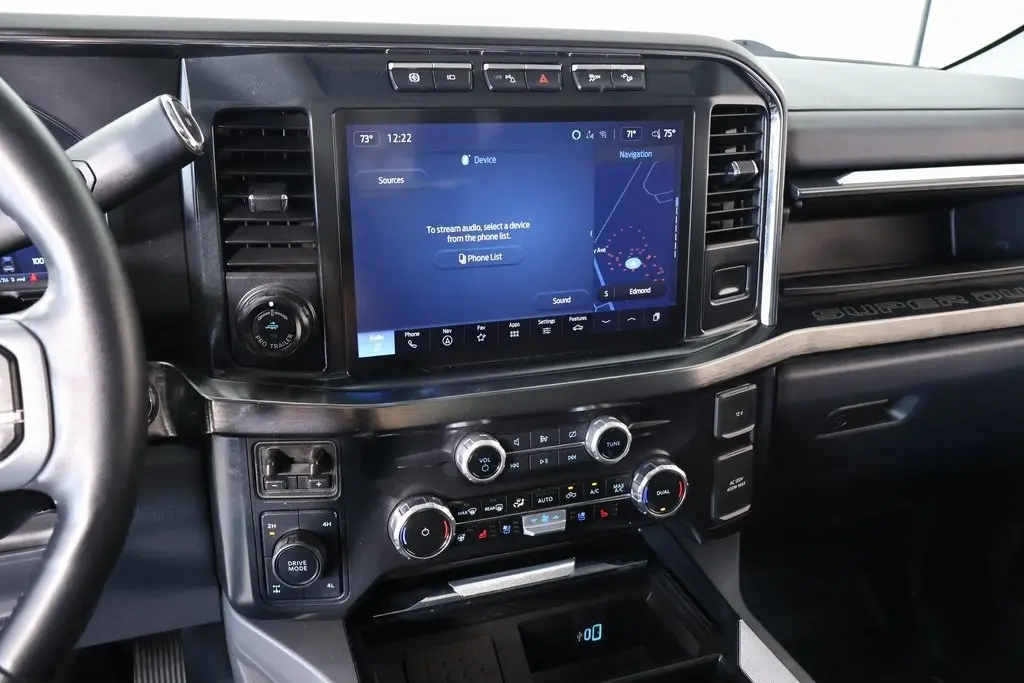 2024 Ford F-250 Lariat photo 4