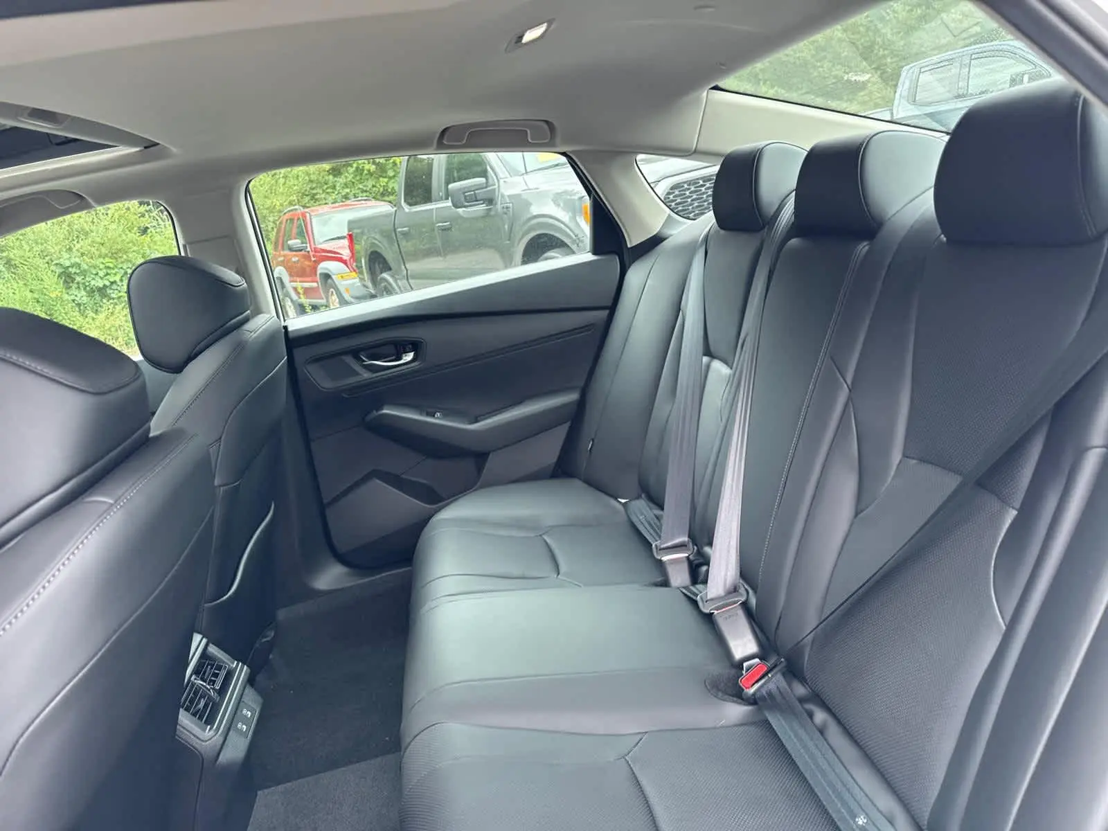 2025 Honda Accord Hybrid EX-L photo 31