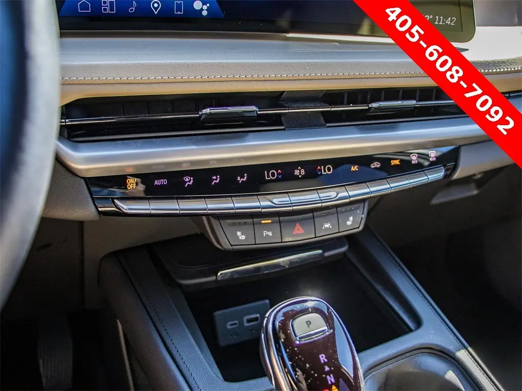 2024 Cadillac XT4 Luxury photo 26
