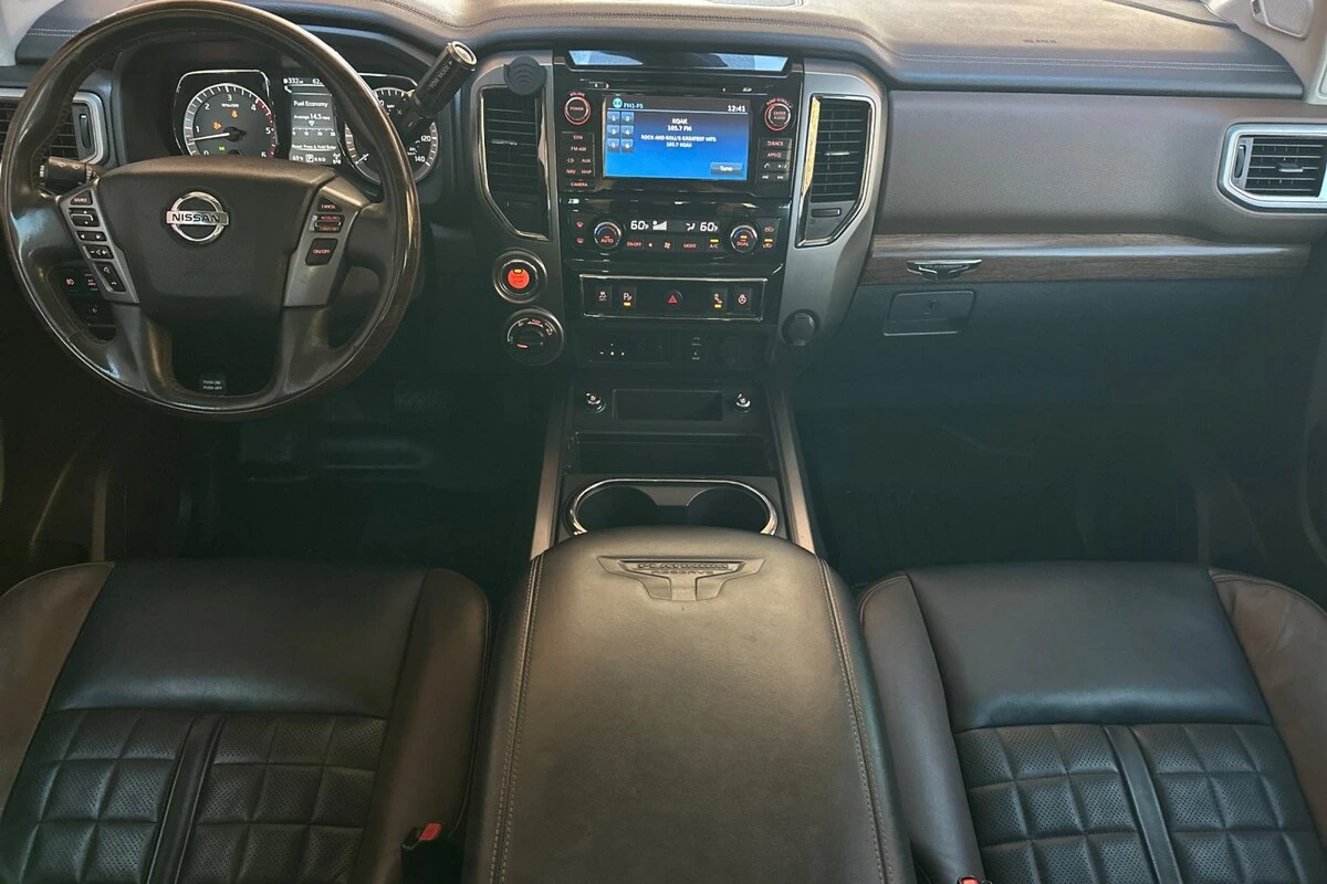 2017 Nissan Titan XD Platinum Reserve - Photo 13