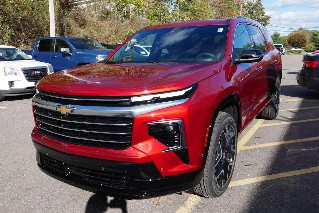 2026 Chevrolet Traverse High Country photo 4