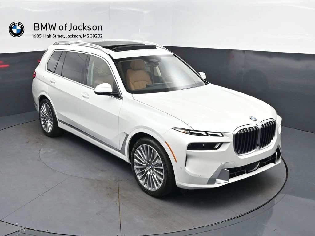 2027 BMW X7