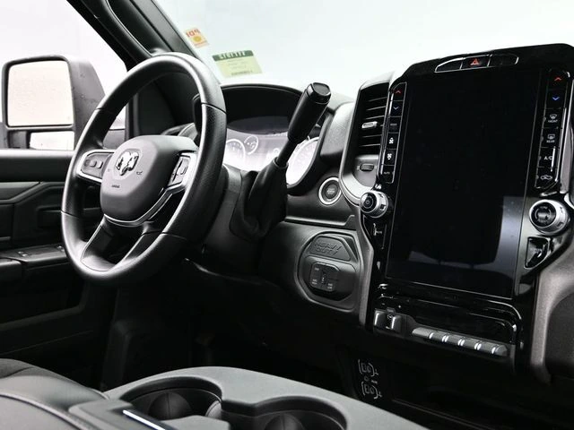 2025 RAM 2500 Tradesman - Photo 13
