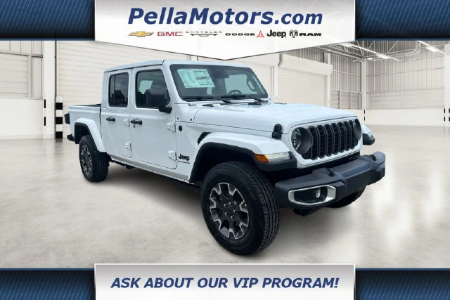 2026 Jeep Gladiator Sahara