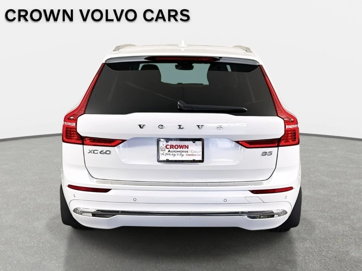 2023 Volvo - image 6