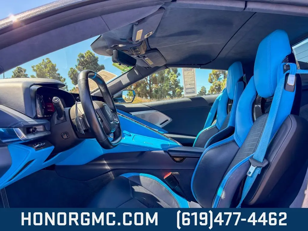 2021 Chevrolet Corvette 3LT photo 10