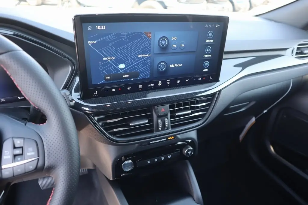 2025 Ford Escape ST-Line photo 4