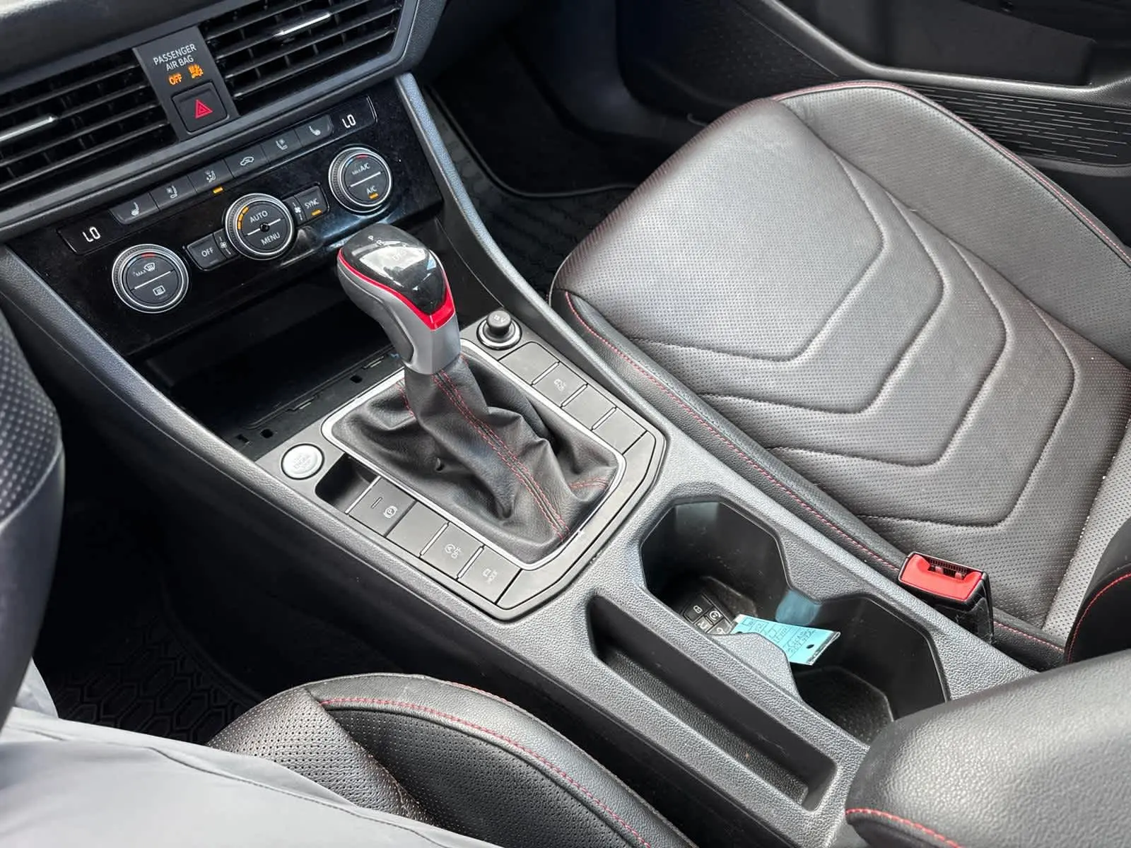 2022 Volkswagen Jetta GLI Autobahn photo 26