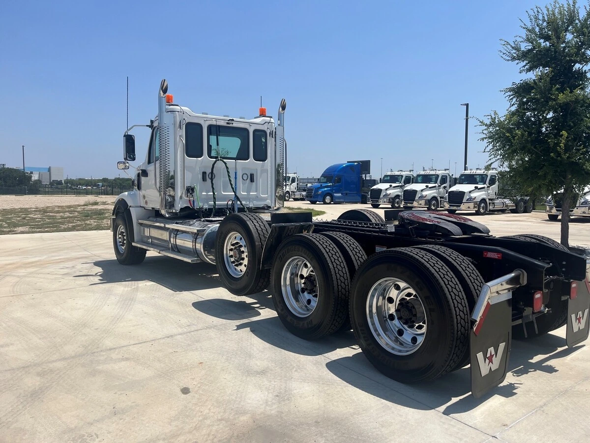 2027 Western Star 49X — photo 7