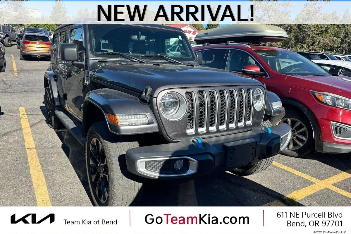2022 Jeep Wrangler Sahara 4XE's photo